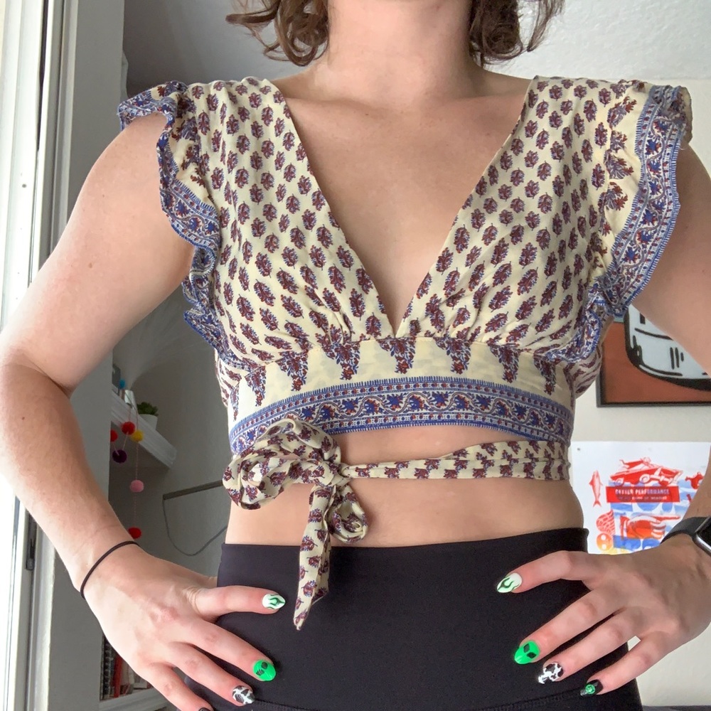 Tie Crop Top